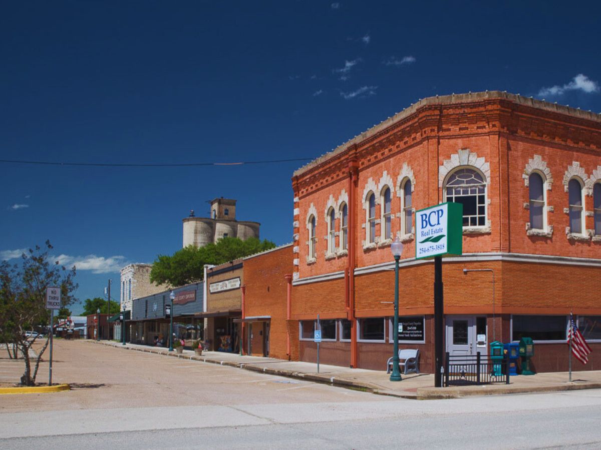 Downtown, Clifton, TX