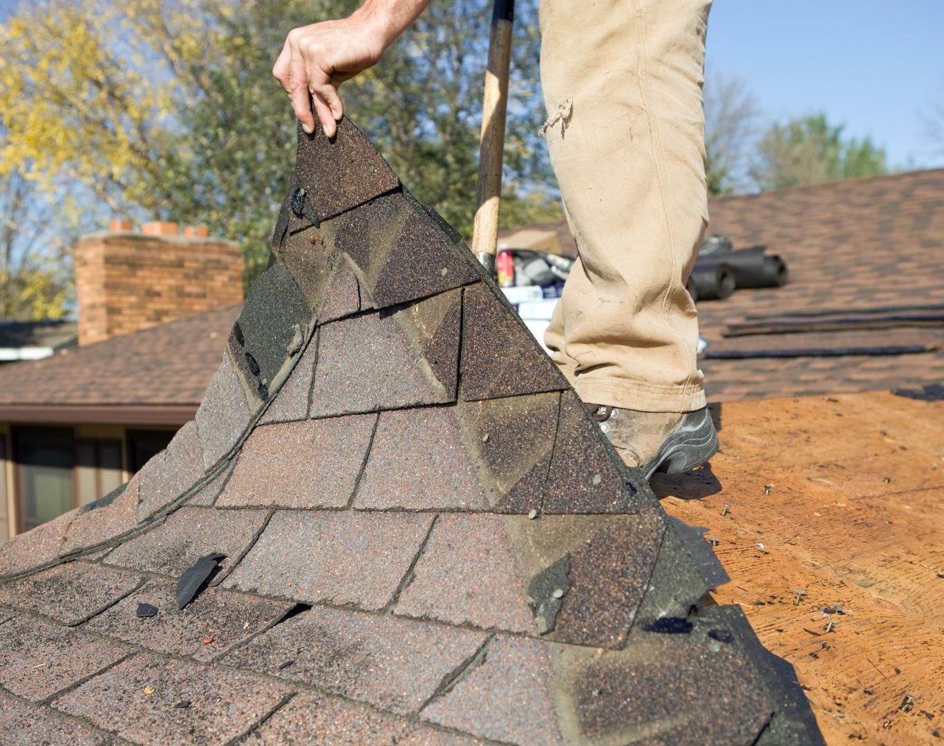 Professional roof repair in Laguna Park, TX fixing leaks and storm damage